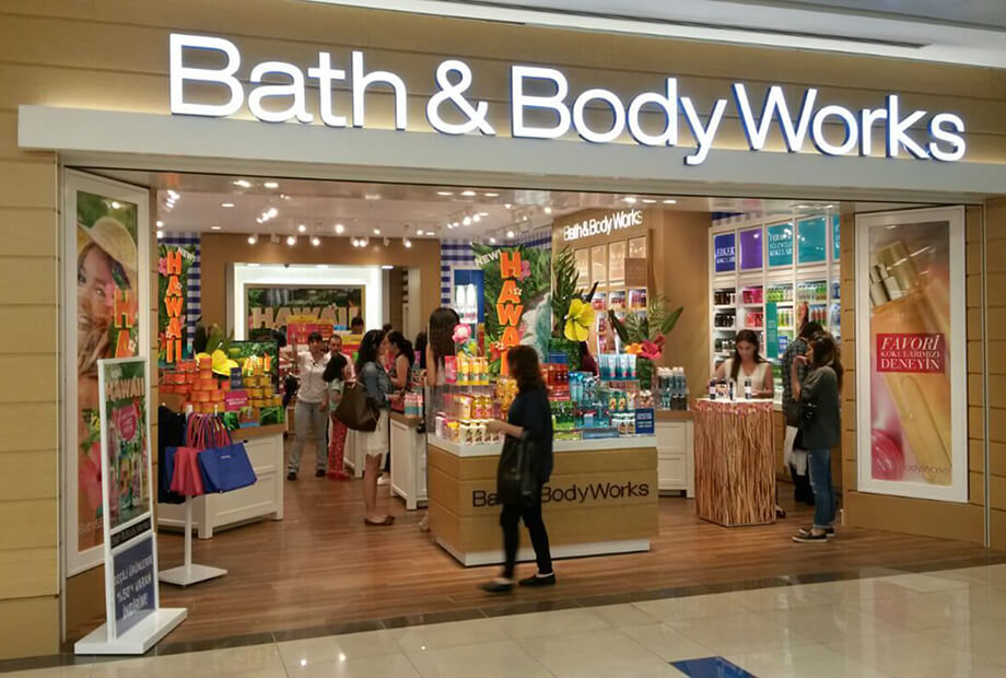 <strong>Bath & Body Works</strong>